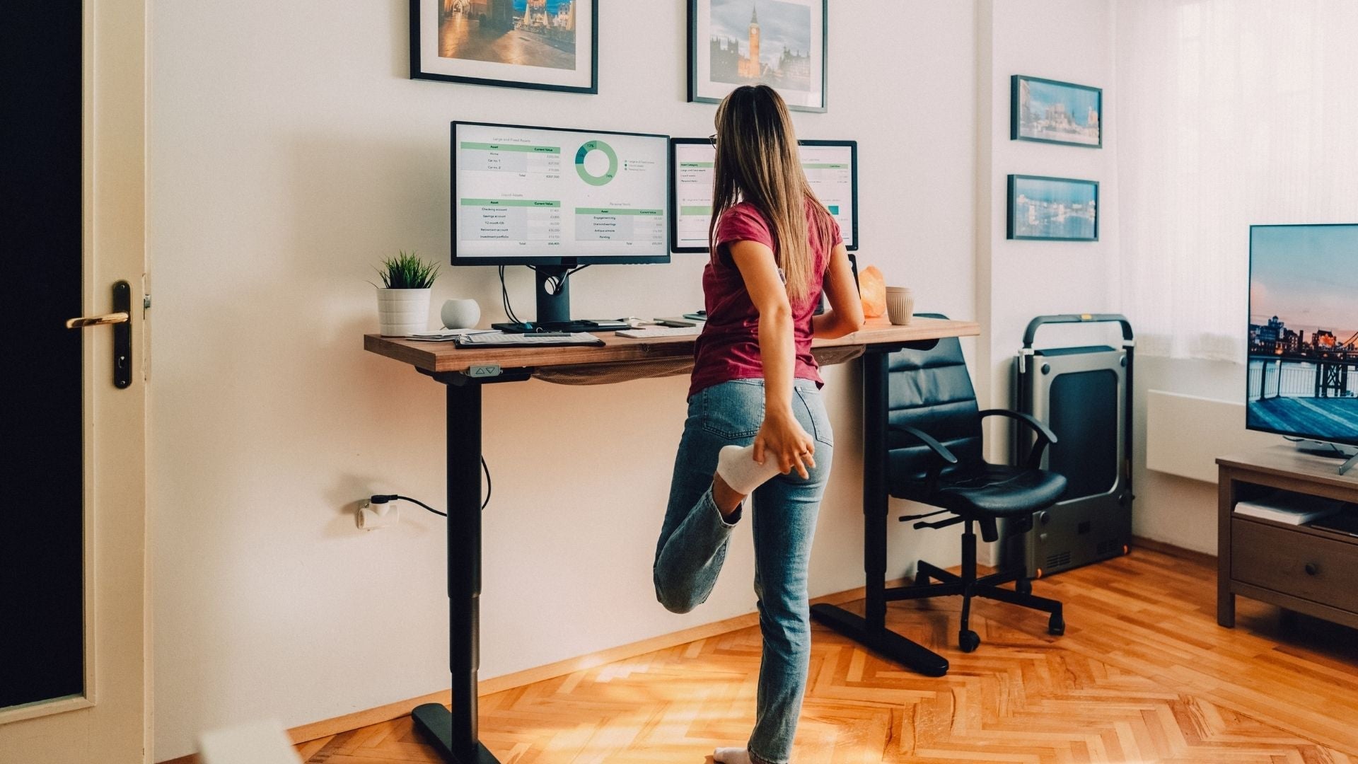 How to Unlock a Standing Desk: 9 Tips and Tricks Revealed