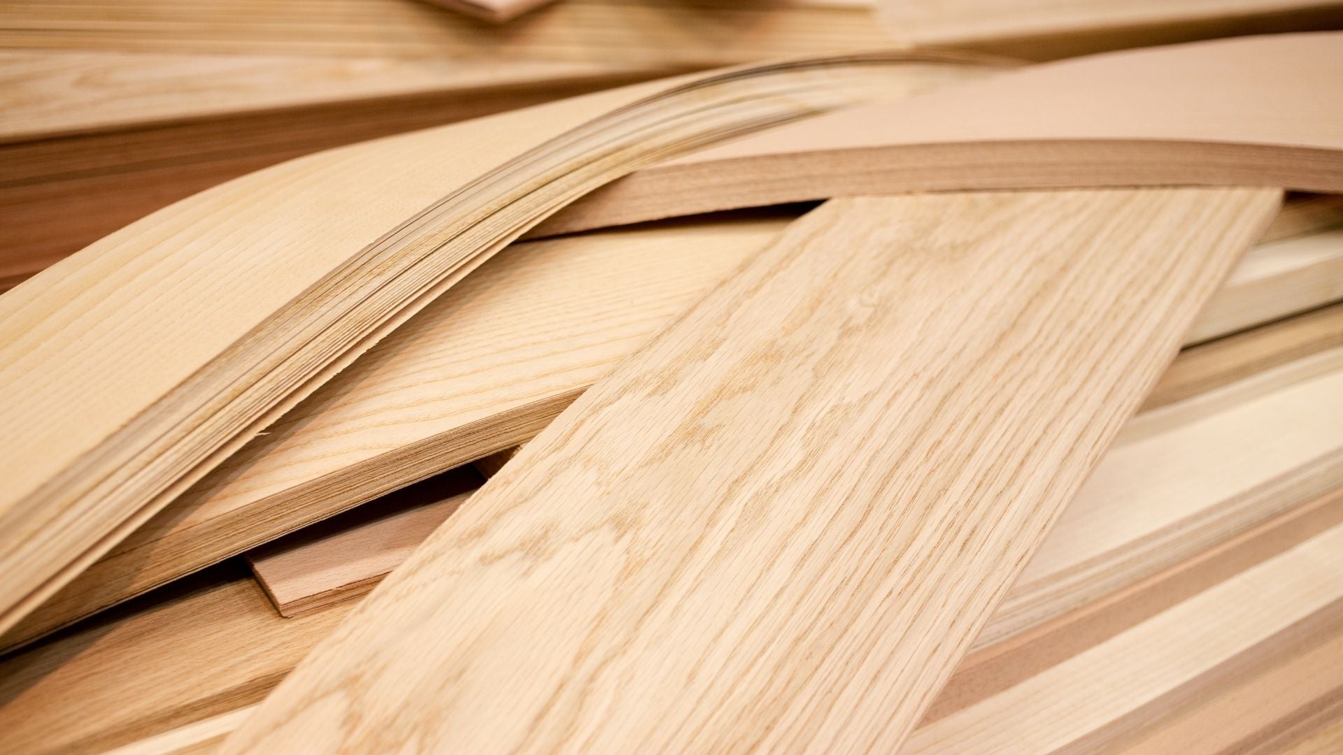 Elevate Your Workday: Why a Birch Plywood Standing Desk is Your Next Smart Move