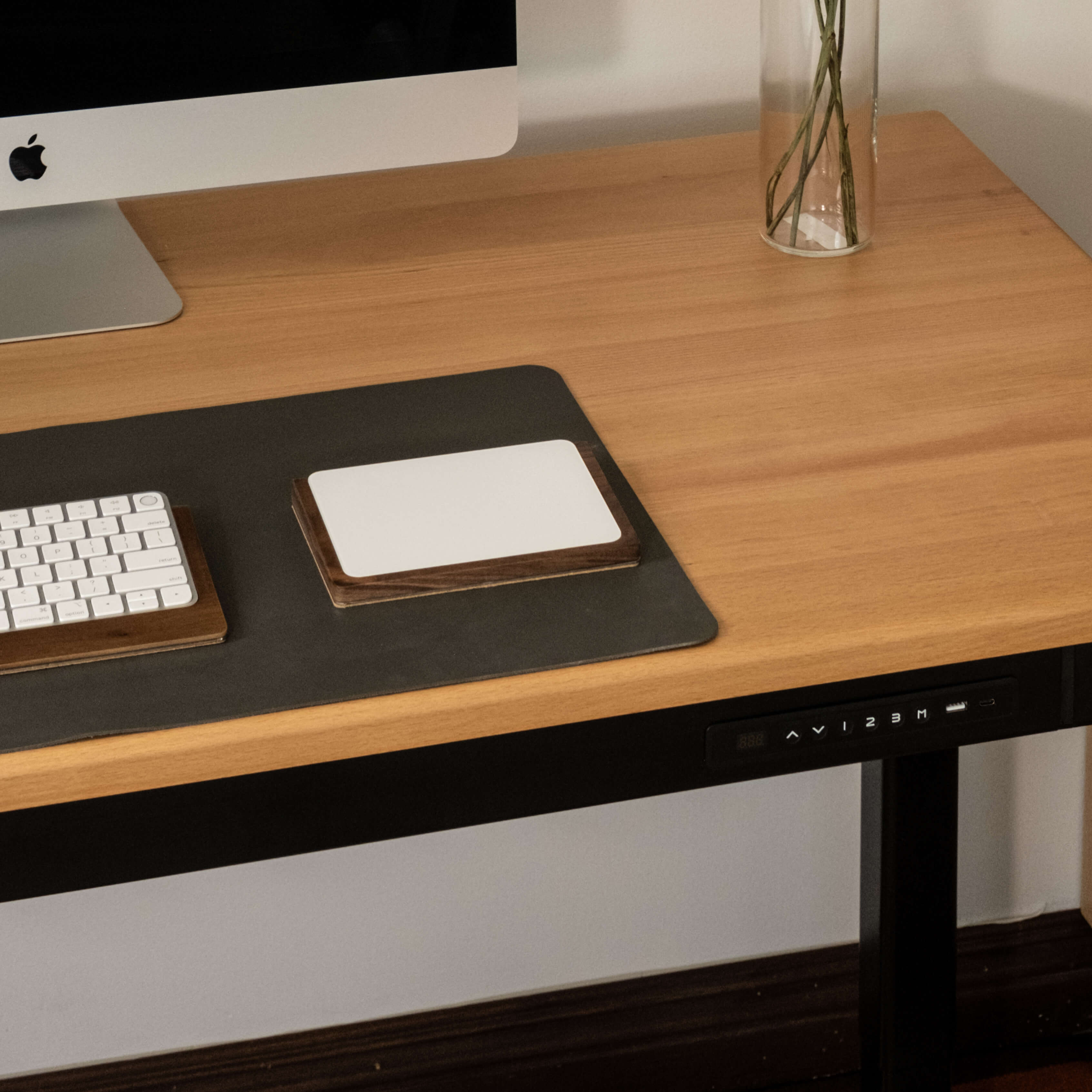 LiftSync Keyboard Tray