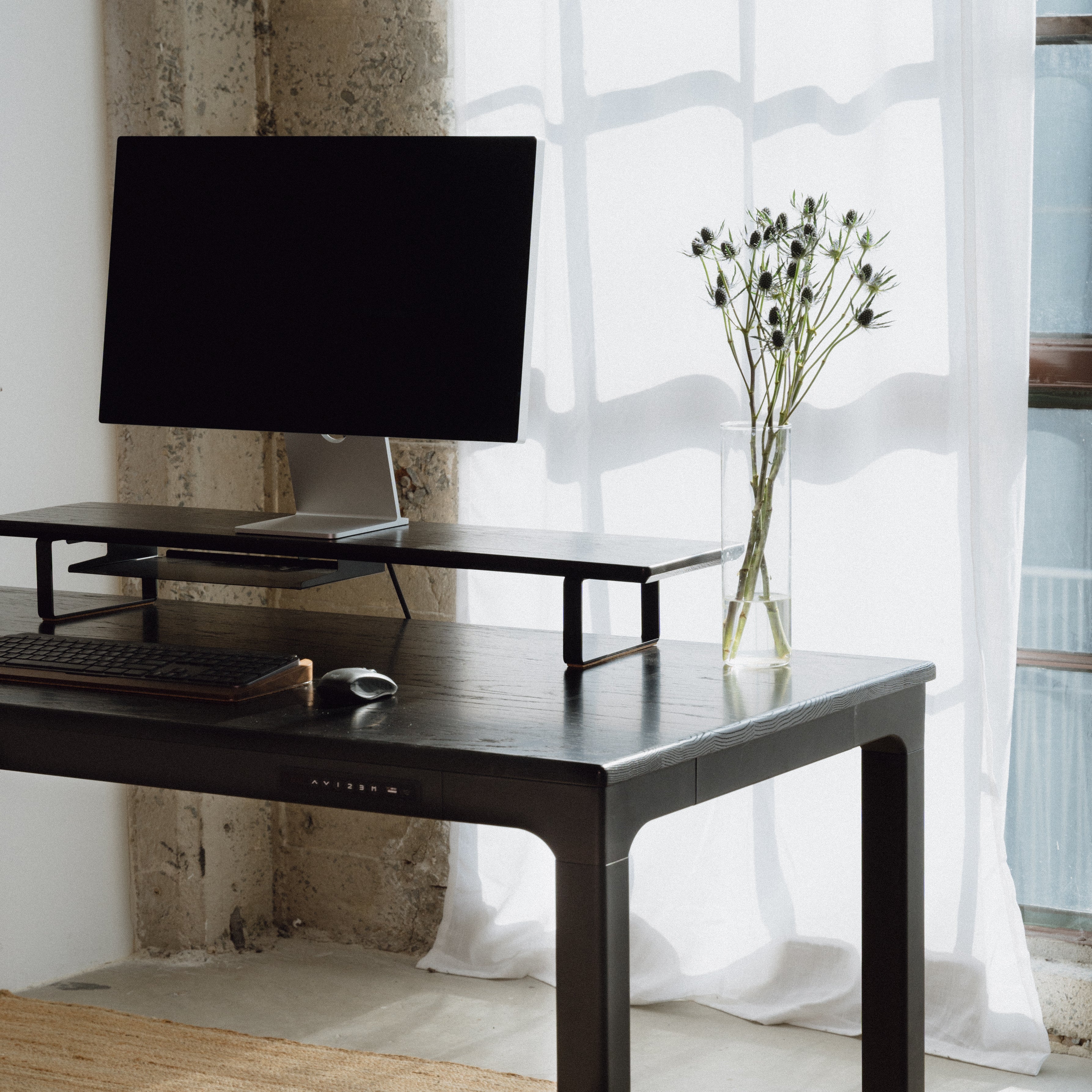 LiftSync Quad Pro Standing Desk