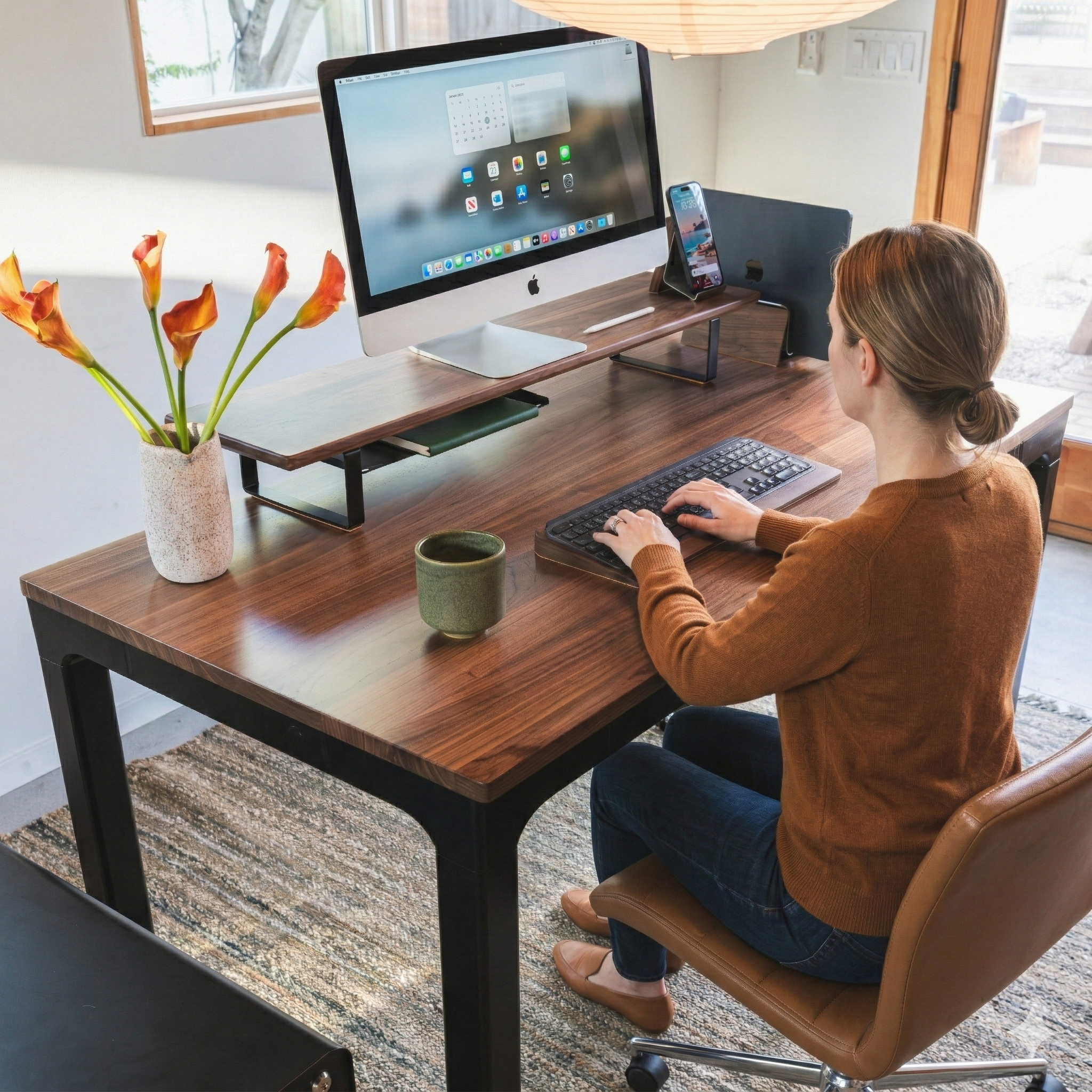 LiftSync Quad Pro Standing Desk