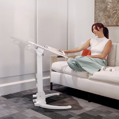 A woman with LiftSync Mobile Plus