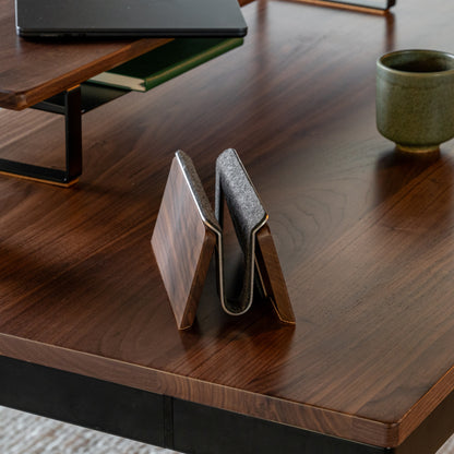 LiftSync Laptop Stand