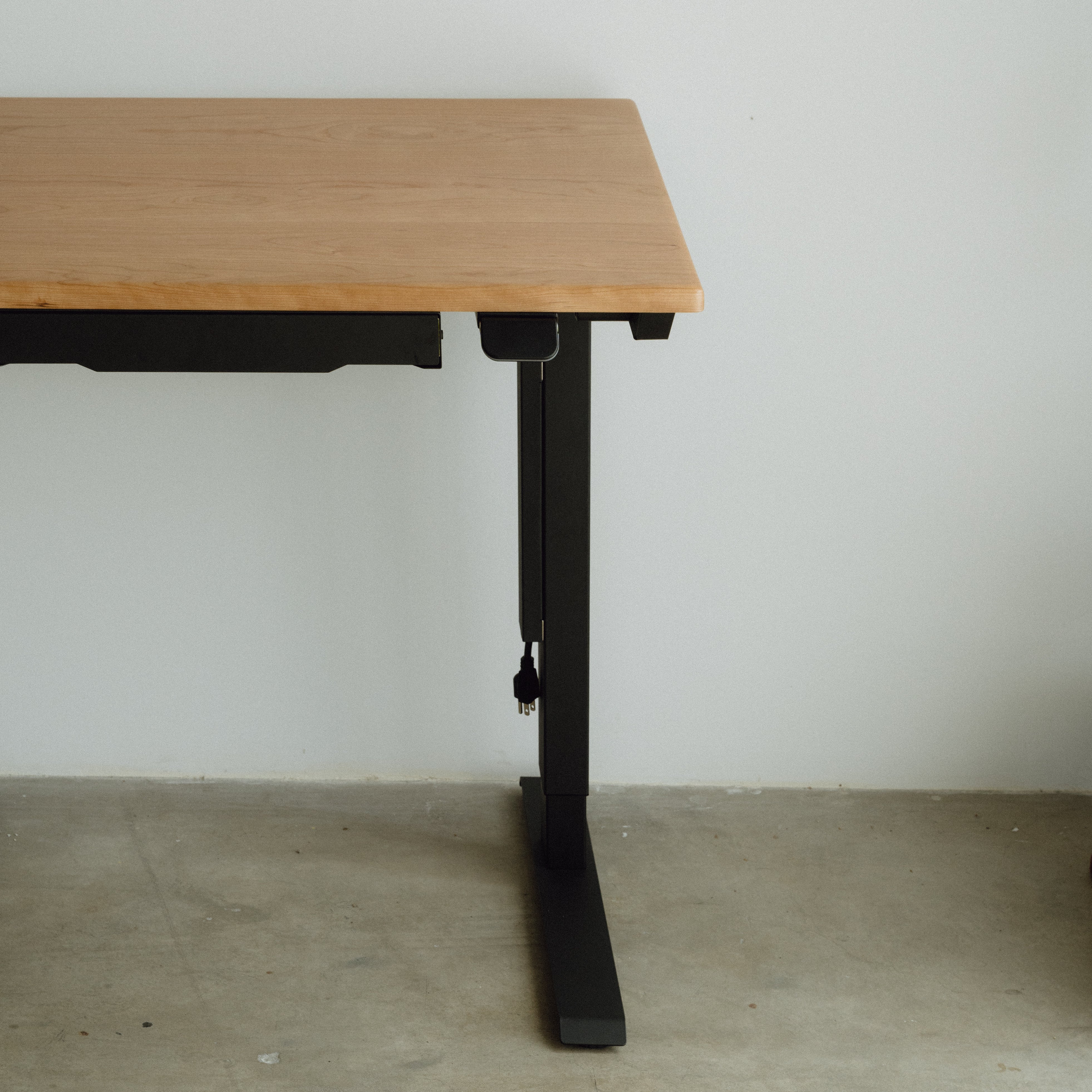 LiftSync Mini Standing Desk