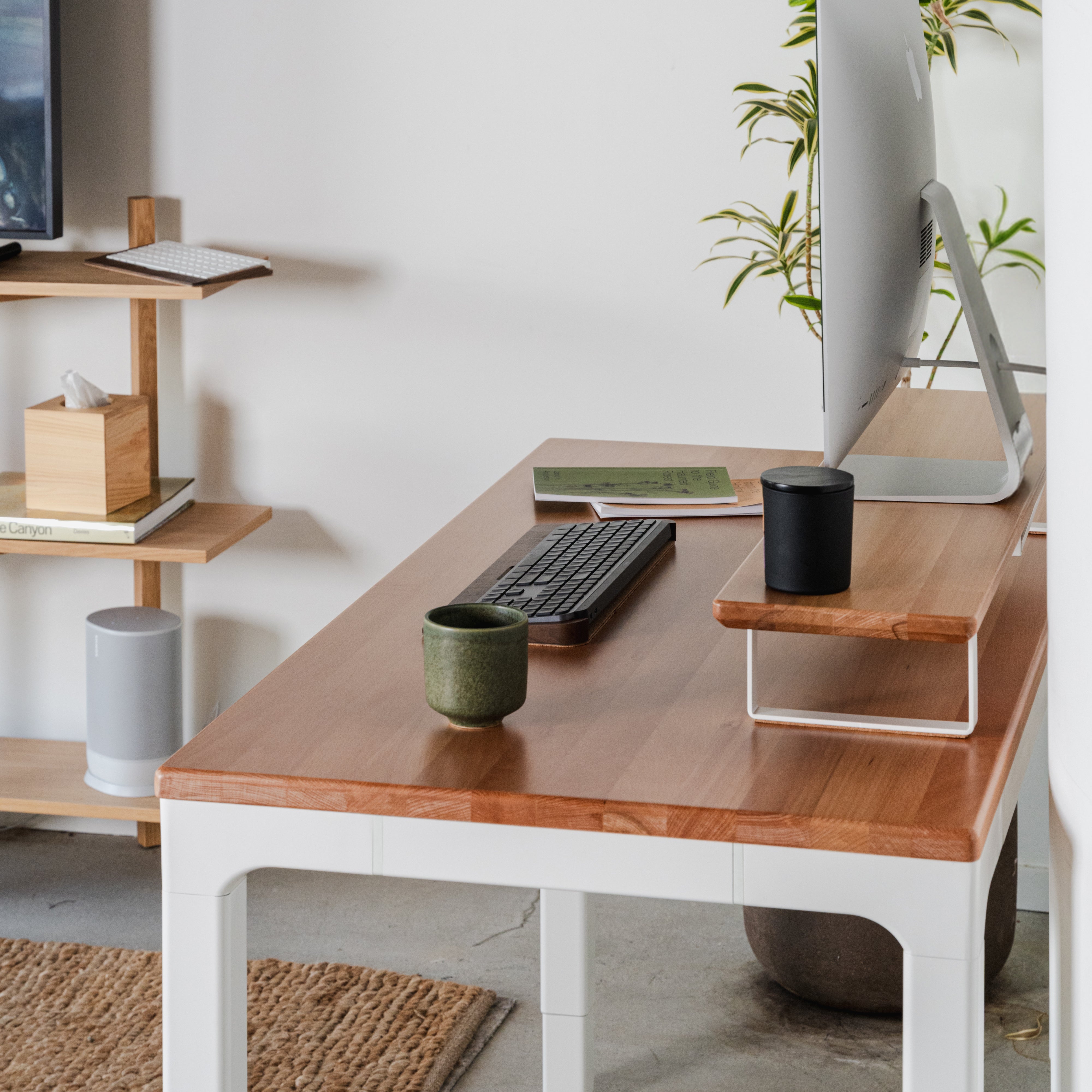 LiftSync Quad Pro Standing Desk